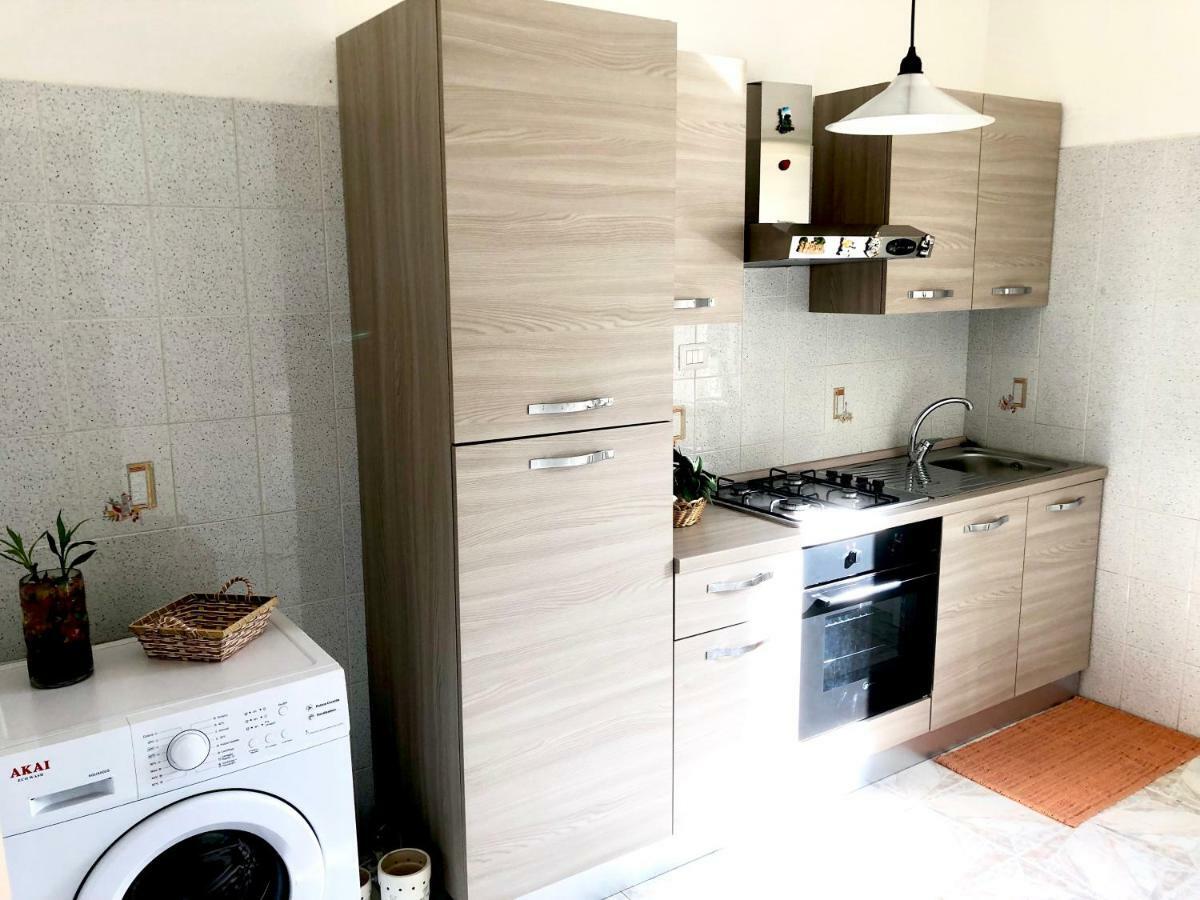 Ferienwohnung Dolce Hibiscus Olbia Exterior foto