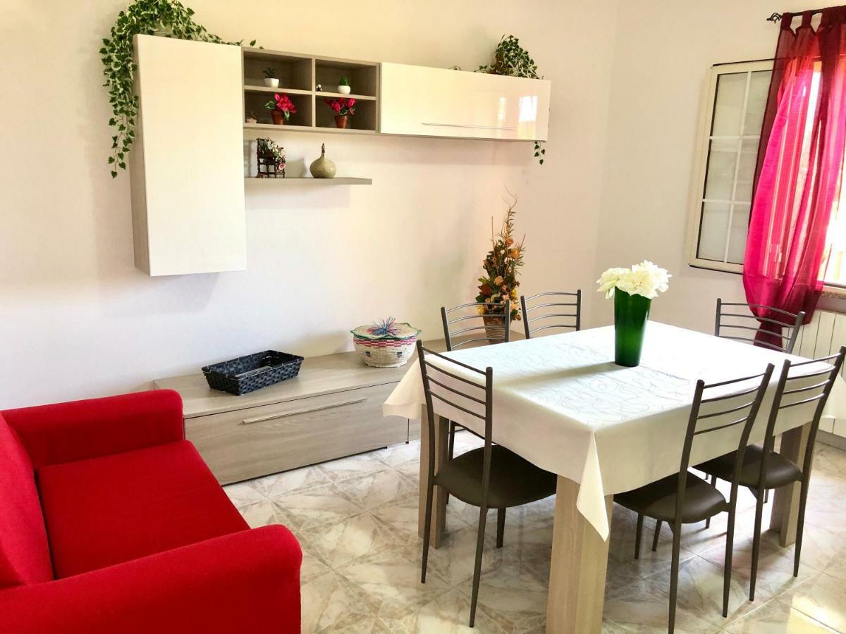 Ferienwohnung Dolce Hibiscus Olbia Exterior foto